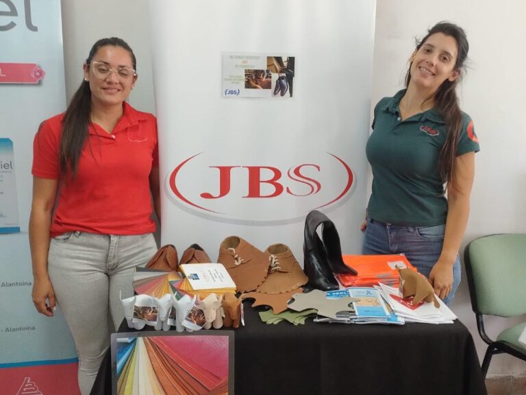 FERIA DE SALUD EN EL HOSPITAL CIUDAD DE MAGDALENA